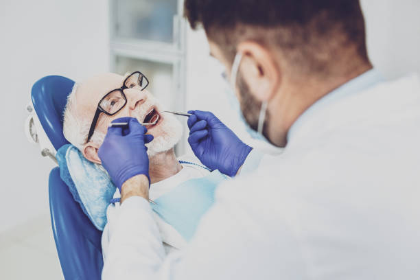 Best Dentist for Tooth Abscess  in Huntgburg, IN